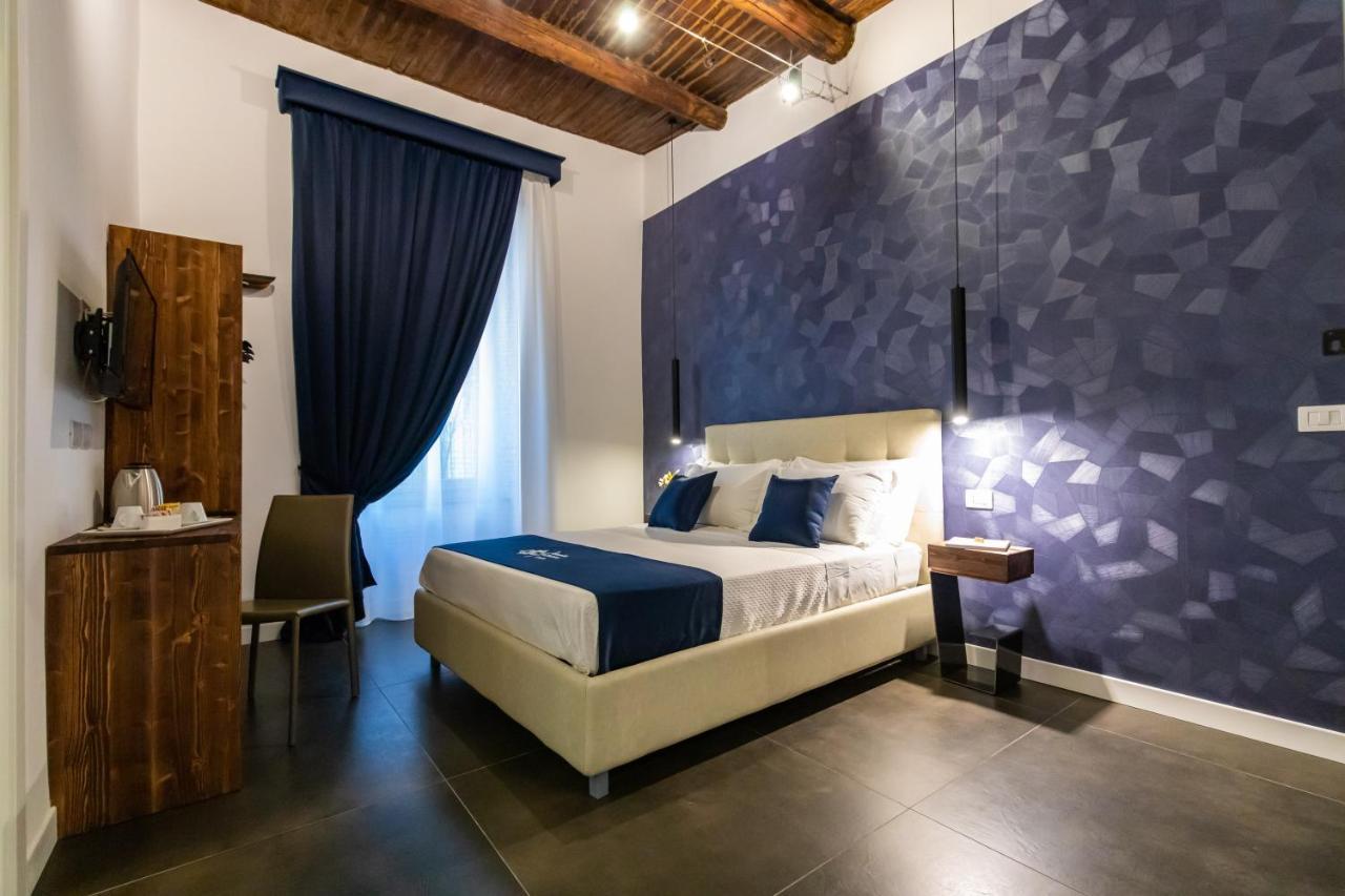 Santa Chiara 4* Naples
