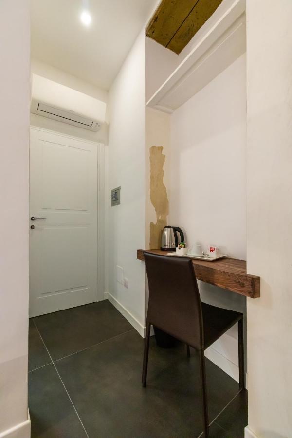Santa Chiara Bed & Breakfast
