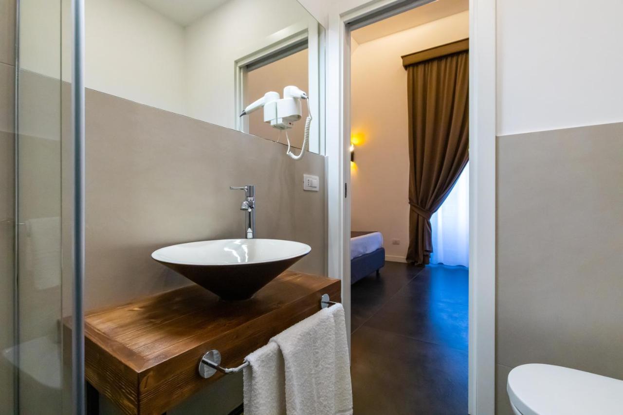 Santa Chiara 4*