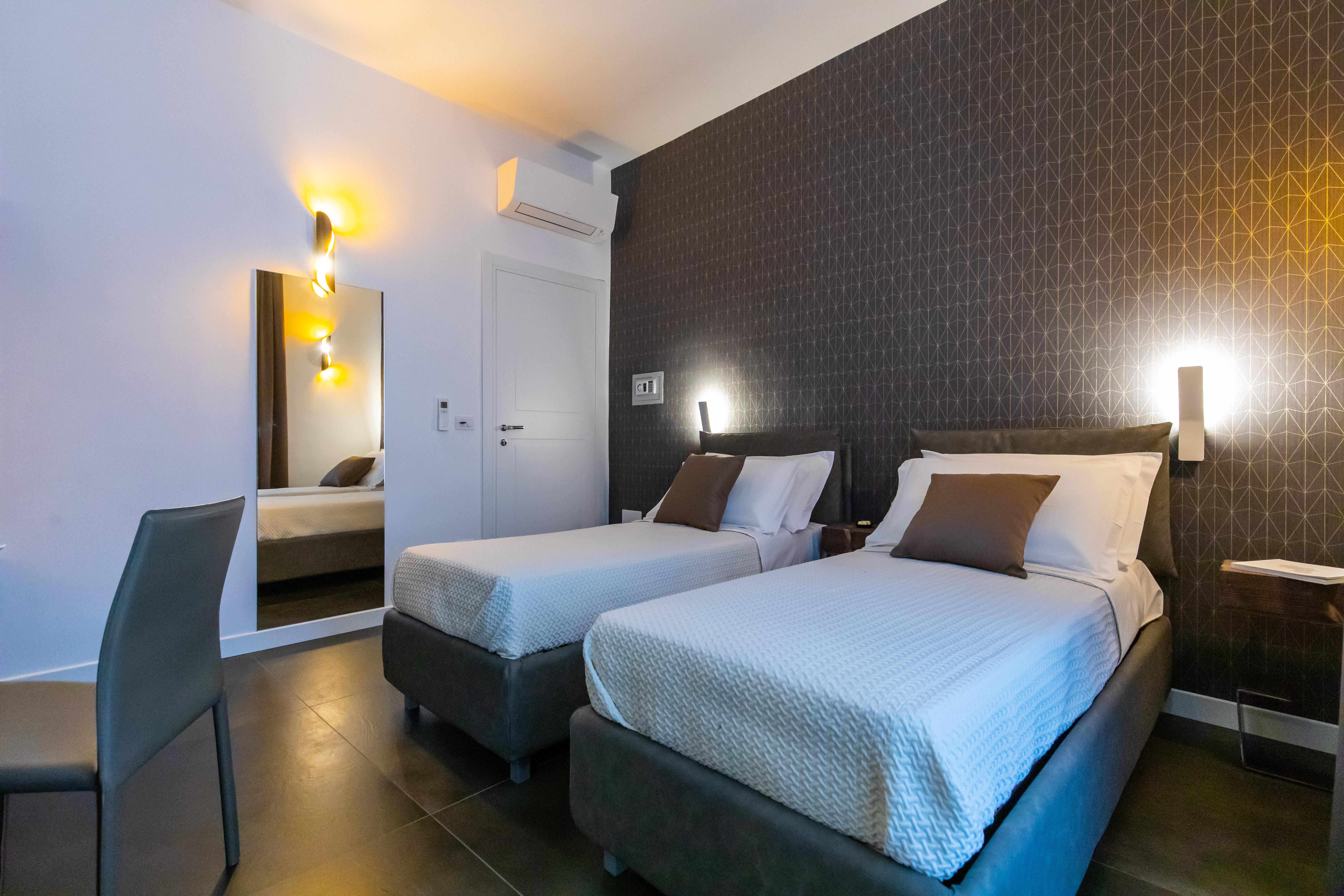 Santa Chiara 4* Naples
