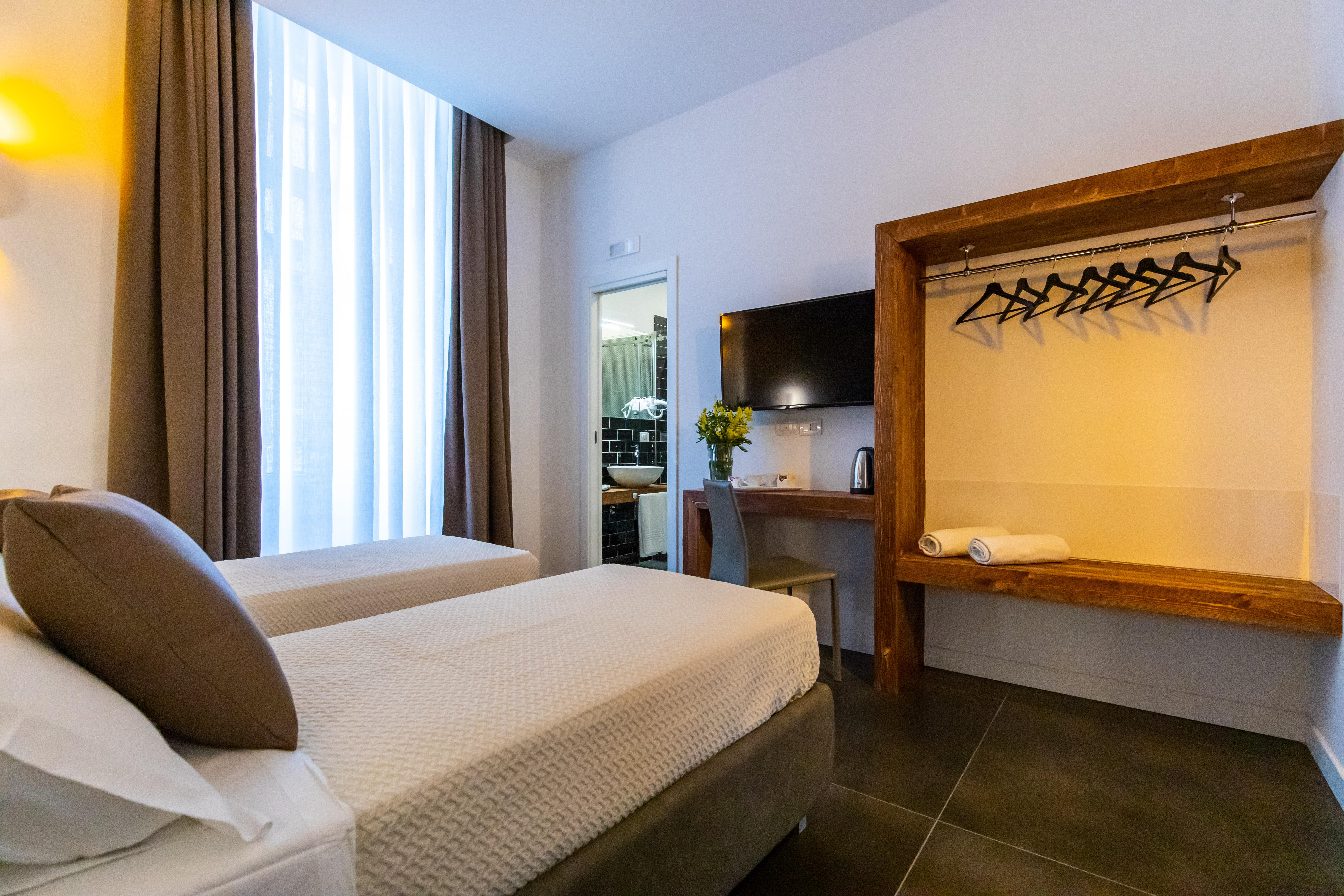 Bed & Breakfast Santa Chiara Naples