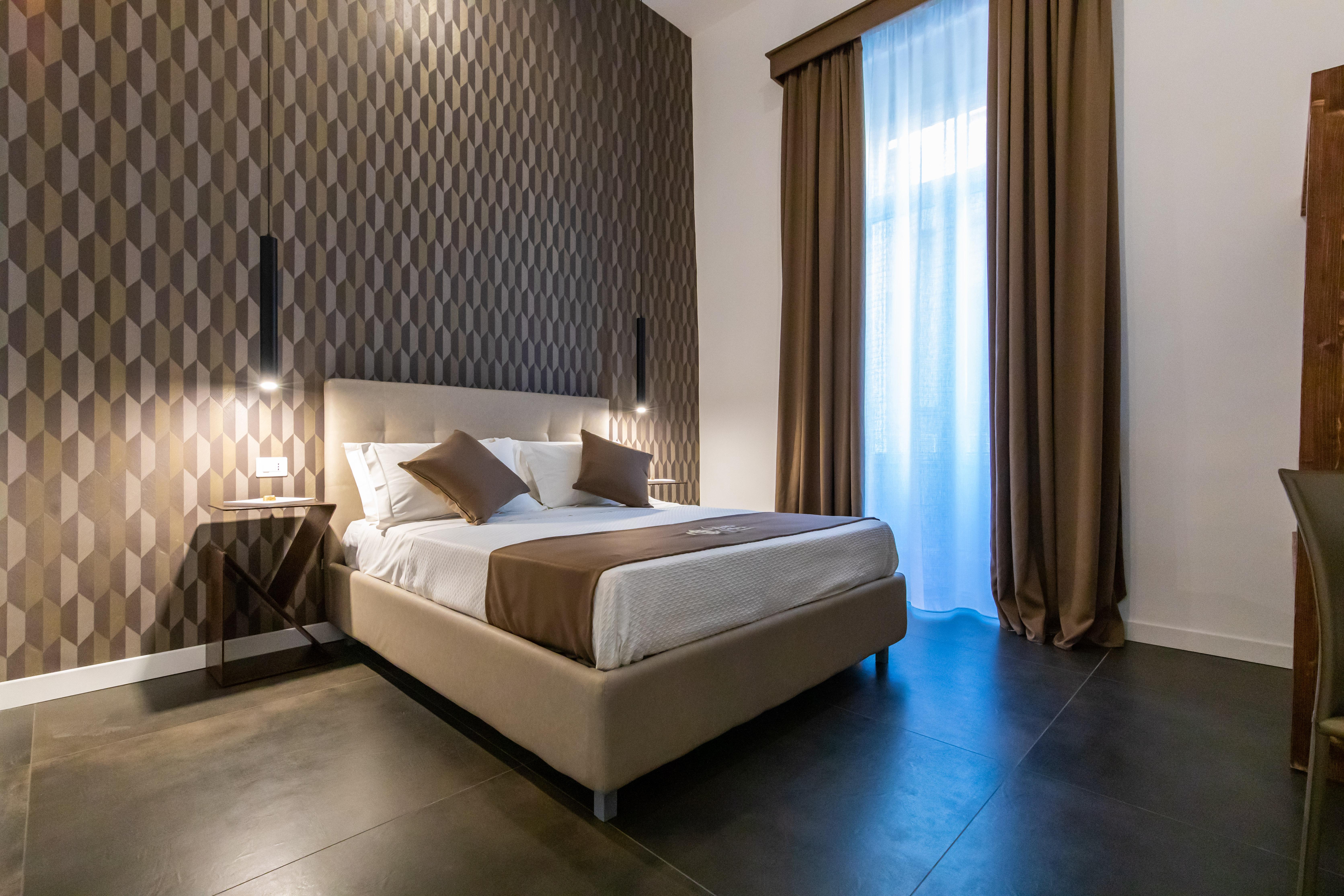 Santa Chiara 4* Naples